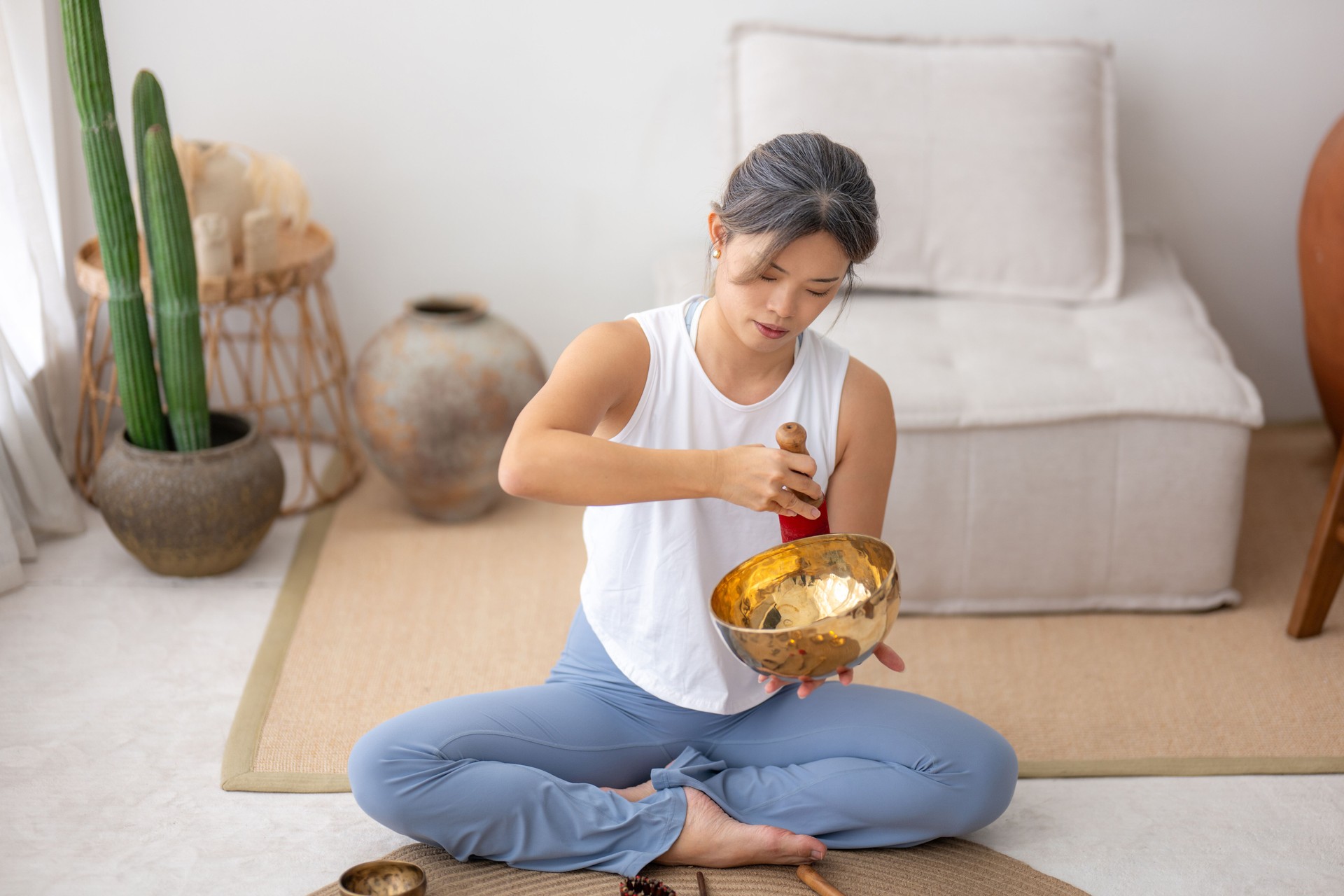 Cultivating Inner Peace: A Journey with Tibetan Singing Bowls